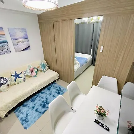 Ocean Room 677 Shore 2 Tower 3 Moa Complex, Pasay City